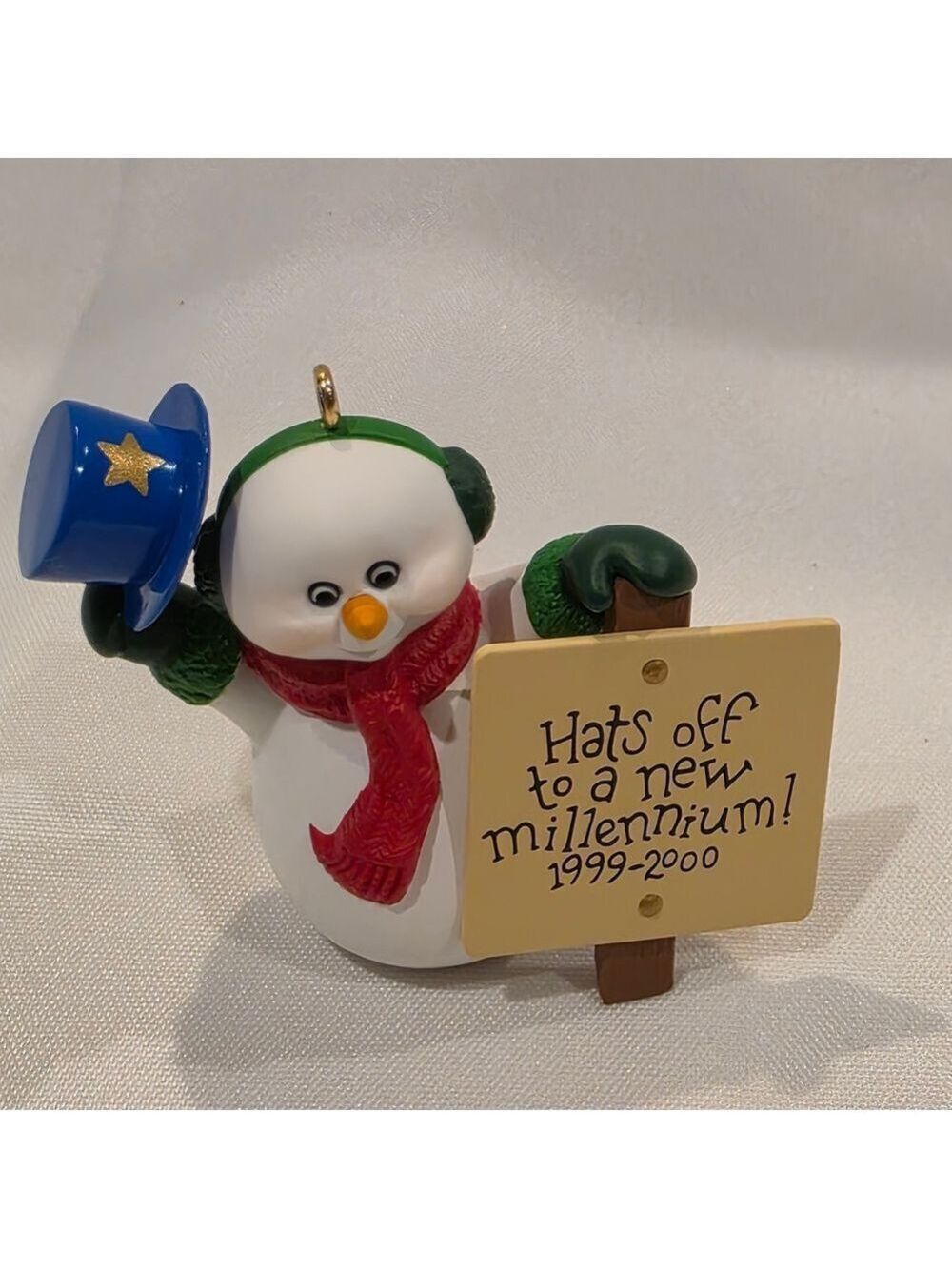Hallmark Keepsake Ornament Millenium 1999-2000 Snowman